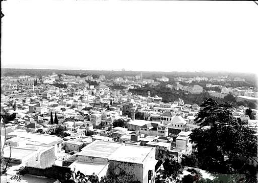 صورة لمدينة طرابلس سنة 1898 